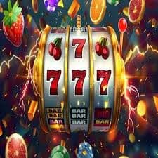 Live casino dealer tables on 777taya